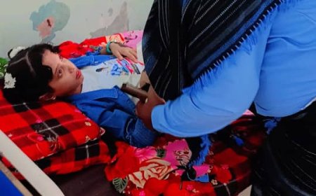 مؤسسة نشطاء البيئة والتنمية تنفذ برامج عيدية للأطفال المرضى بمشفى الوحدة التعليمي