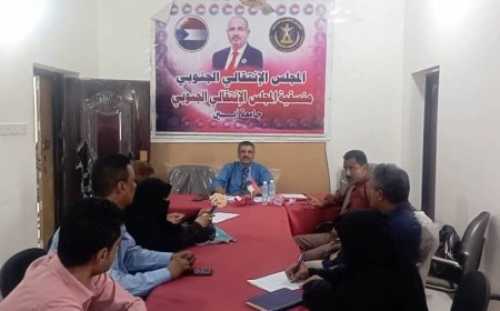 تقرير موسع: الأنشطة والزيارات الميدانية للقائم بأعمال رئيس منسقية الانتقالي بجامعة أبين.. أبعاد ودلالات