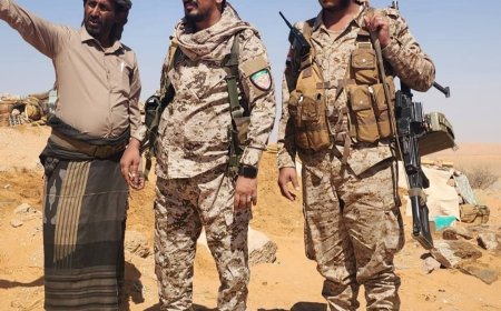 قائد لواء الشموخ في زيارة عيدية تفقدية لأبطال اللواء في المحور الشمالي بمحافظة الجوف