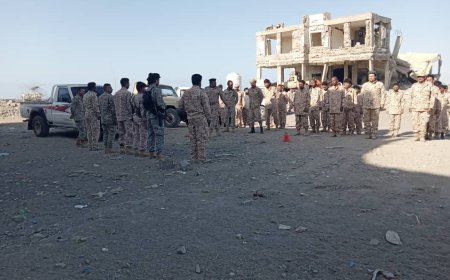 بقيادة اللواء الركن مسفر الحارثي.. لجنة من وزارة الدفاع تنفذ زيارة ميدانية للواء الدفاع الساحلي