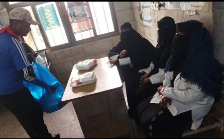 كشافة أبين تواصل مسيرة العطاء في عيد الفطر المبارك