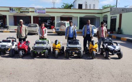 كشافة أبين تشرف على الألعاب الكهربائية بساحة الشهداء ومروان باقس يساهم بإدخال البهجة للأطفال