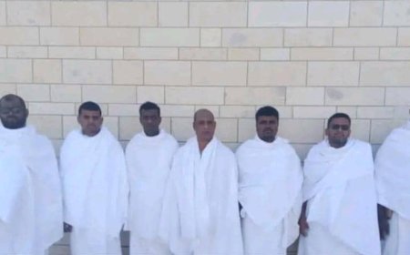 بعثة نادي شباب القطن الثقافية تؤدي مناسك العمرة