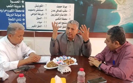 خلال زيارة معايدة: معاون يشيد بالجهود المتميزة لصندوق  نظافة عدن خلال شهر رمضان والإجازة العيدية