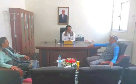 الوكيل الخليفي يتفقد مكتب شؤون الغاز ويشيد بمستوى الانضباط الوظيفي بعد إجازة العيد