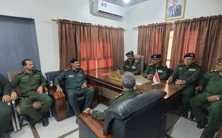 وكيل وزارة الداخلية اللواء الأمير يتفقد مستوى الانضباط الوظيفي في ديوان الوزارة بعد إجازة عيد الفطر المبارك