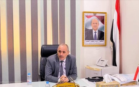 وكيل أول محافظة تعز يتفقد سير العمل في المكاتب التنفيذية والمديريات بعد إجازة عيد الفطر المبارك