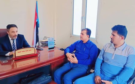 خلال لقائه مدير إعلام أبين رئيس تنفيذية إنتقالي أبين يوكد على تعزيز  وترشيد الخطاب  الإعلامي بمحافظة أبين
