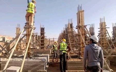شركة الوحدة للمقاولات تواصل الأعمال الإنشائية في مبنى كلية الطب بجامعة شبوة