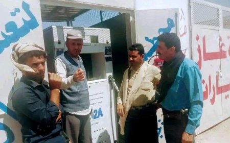 بتوجيهات محافظ شبوة مكتب شؤون الغاز ينفذ نزولاً ميدانياً لتفقد الوضع التمويني للغاز المنزلي