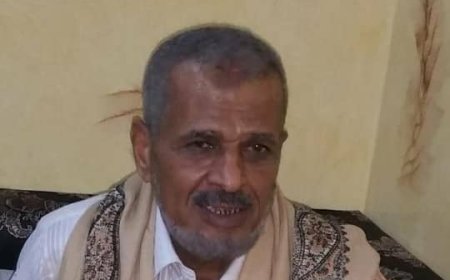 الوزير البكري يعزي أحمد المسعودي في وفاة والده