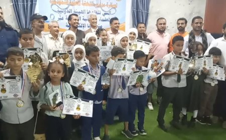 بحضور علي شيخ واليوسفي.. مدارس النهضة الأهلية تكرم طلابها العباقرة