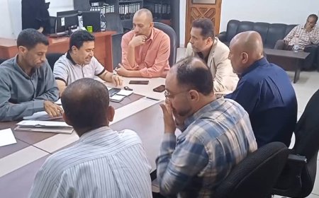 الزامكي يتفقد مؤسسة المياه بعدن ويشدد على تطوير مشاريع البنية التحتية