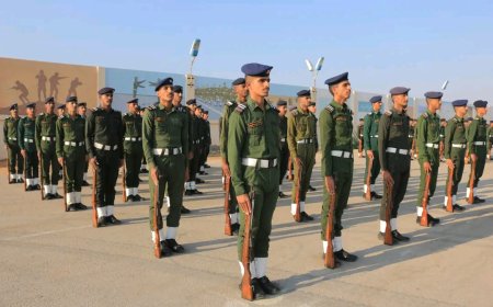 كلية الشرطة حضرموت تحتفل بذكراها السابعة بعرض عسكري مهيب .. والعميد التميمي: نفتخر بتخريج كفاءات تحمي أمن الوطن