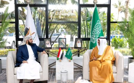 وكيل قطاع الحج والعمرة يناقش مع نائب وزير الحج السعودي الترتيبات النهائية لموسم حج 1446هـ