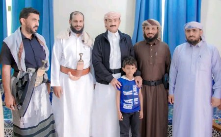 المحافظ بن الوزير يشيد بإسهامات مؤسسة الشيخ يوسف العطير الخيرية ويرحب بتدخلاتها المستقبلية في القطاع الصحي