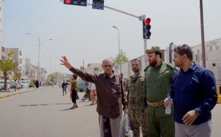 عدن.. تقنية حديثة للسلامة المرورية تدشين إشارة مرور رقمية في مديرية الشيخ عثمان