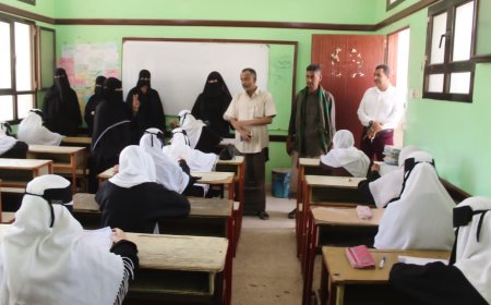 مدير عام بروم ميفع يدشن إختبارات إنهاء العام الدارسي 2024 - 2025م بالمديرية