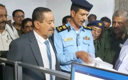 الوكيل الفاطمي يدشن العمل بصرف البطاقة الذكية في مديرية بيحان بمحافظة شبوة