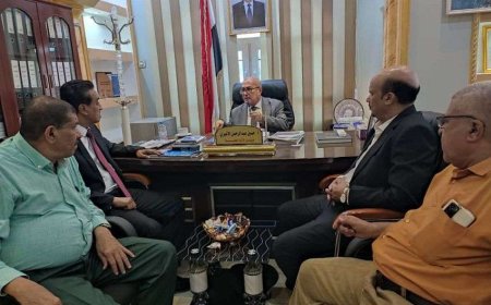 وزير الإدارة المحلية يترأس اجتماعاً لتقييم أداء قطاعات وإدارات الوزارة