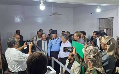 تدشين صرف البطاقة الذكية في مديرية بيحان بمحافظة شبوة