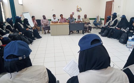 شيخ وباجميل يلتقيان بفريق الحملة الطوعية التوعوية من مرض الحصبة في زنجبار 