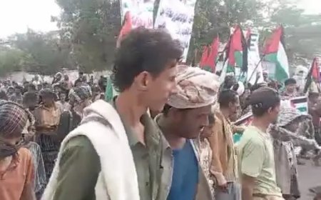 تظاهرة حاشدة بزنجبار تضامناً مع الشعب الفلسطيني واستنكاراً للمجازر الوحشية بغزة