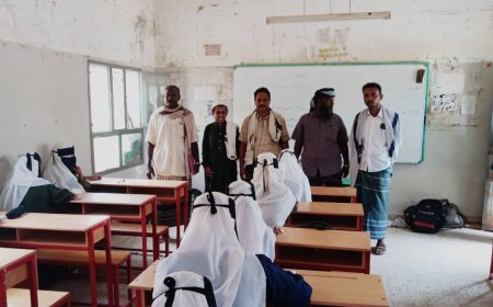 القائم بأعمال مدير مكتب التربية والتعليم يدشن اختبارات النقل الأساسي والثانوي بمدارس باحور