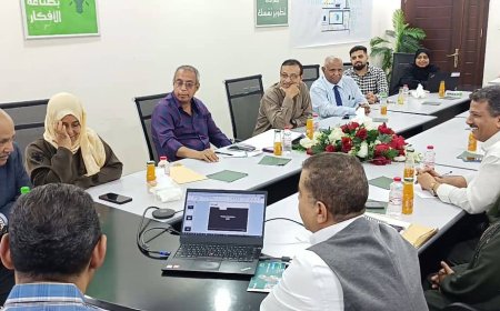 البيشي يفتتح اللقاء التعريفي بخدمات القسائم الصحية  للامهات الحوامل في عدن