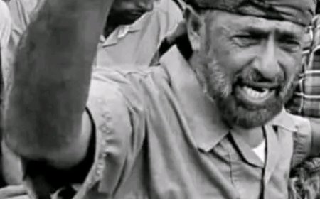 محافظ سقطرى يعزي في وفاة الشيخ عبدالله بن سعد بالحورهر