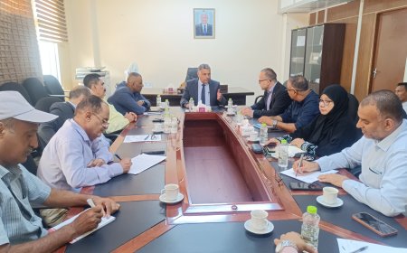 نائب محافظ عدن يترأس لقاءً لمناقشة المشاريع المشتركة مع المفوضية السامية لشؤون اللاجئين