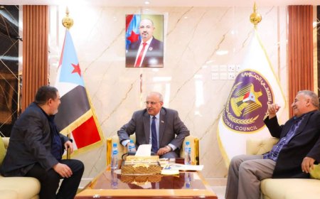 الكثيري يلتقي القيادي في المقاومة الجنوبية المناضل أديب العيسي