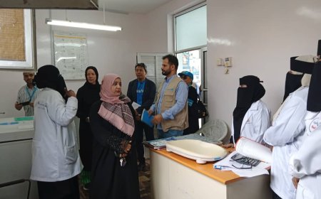 الخامري تستقبل وفد منظمة الأمم المتحدة للطفولة لتقييم عيادة التغذية في مجمع المعلا الصحي