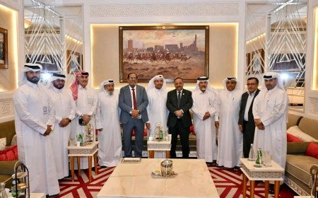 وزير النقل يلتقي بممثلي الجالية اليمنية في قطر