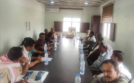 المكتب التنفيذي بمديرية حبان يعقد اجتماعه الدوري لشهر أبريل ويناقش عددآ من القضايا بالمديرية