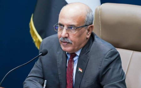 هيئة الرئاسة تشيد بتضحيات النخبة الحضرمية وتدعو أبناء المحافظة للمشاركة الفاعلة في فعالية "حضرموت أولاً" بالمكلا