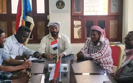 رئيس انتقالي الشحر يؤكد استعداد أبناء المديرية للمشاركة في فعالية حضرموت أولاً بالمكلا