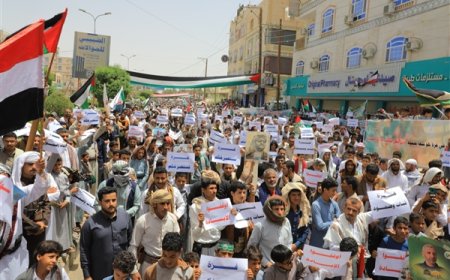 وقفات تضامنية مع غزة في تعز ومأرب ومطالبات بالتدخل العاجل لإيقاف حرب الإبادة الجماعية.