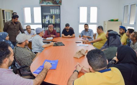 توقيع عقود المرحلة الثالثة من مشروع ترميم المنازل الاثرية في مديرية صيرة بعدن