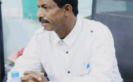 رئيس اللجنة الصحية بفعالية "حضرموت أولًا" الدكتور باوزير يؤكد جاهزية اللجنة الكاملة للتعامل مع أي مستجدات قبل وأثناء وبعد الفعالية