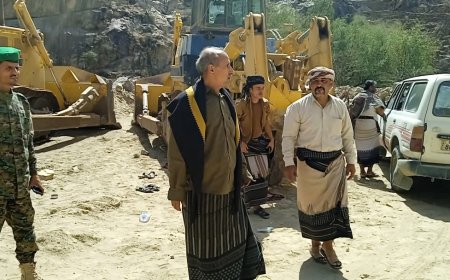 رئيس انتقالي سرار يتفقد سير العمل في مشروع طريق باتيس-رصد
