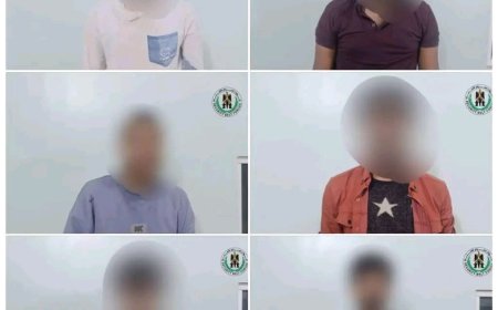 الحزام الأمني بالعاصمة عدن يلقي القبض على عدد من المتهمين بترويج الحشيش والمخدرات