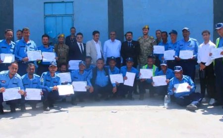 الحماية الرئاسية والمقاومة الجنوبية في صيرة يكرمون القلعة وجنود شرطة السير بالمديرية