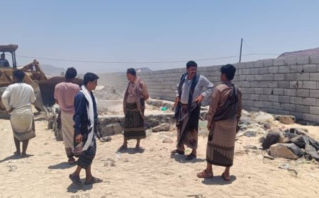 بتوجيهات مدير عام مديرية رضوم.. تنفيذ حملة إزالة العشوائيات بمدينة بئر علي