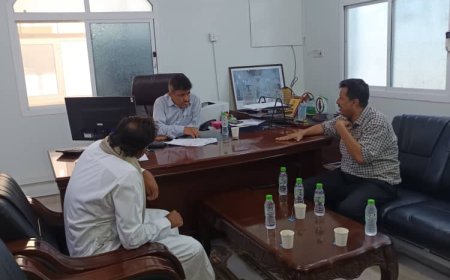 مدير عام رضوم يثمن جهود الصندوق الاجتماعي للتنمية ويؤكد على استكمال تنفيذ مشروع حماية الأراضي الزراعية المتبقية بالمديرية