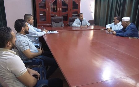 محافظ ابين يلتقي مدير الشركة الكندية المنفذة لمشروع سد حسان والمستثمر محمد حسين المنصب