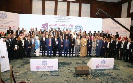 تكريم عربي رفيع لجهود الدكتور الزعوري في قيادة مؤتمر العمل العربي بالقاهرة