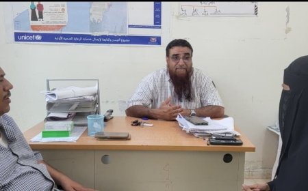 مدير عام الصحة بأبين يتفقد سير العمل في المركز الصحي الكود ويشيد بالجهود المبذولة