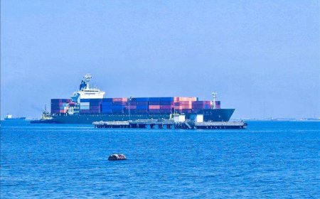 انتعاش ملحوظ لميناء عدن وصول باخرة تابعة لشركة CMA CGM الفرنسية 