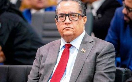 الخبجي: الانتقالي يؤيد أي جهود لوقف الحرب وإحلال السلام